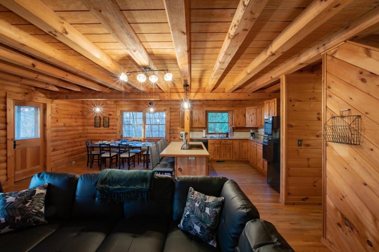 Treetops Cabin Easy To Asheville With Fast Wifi And Great View Swiss Εξωτερικό φωτογραφία