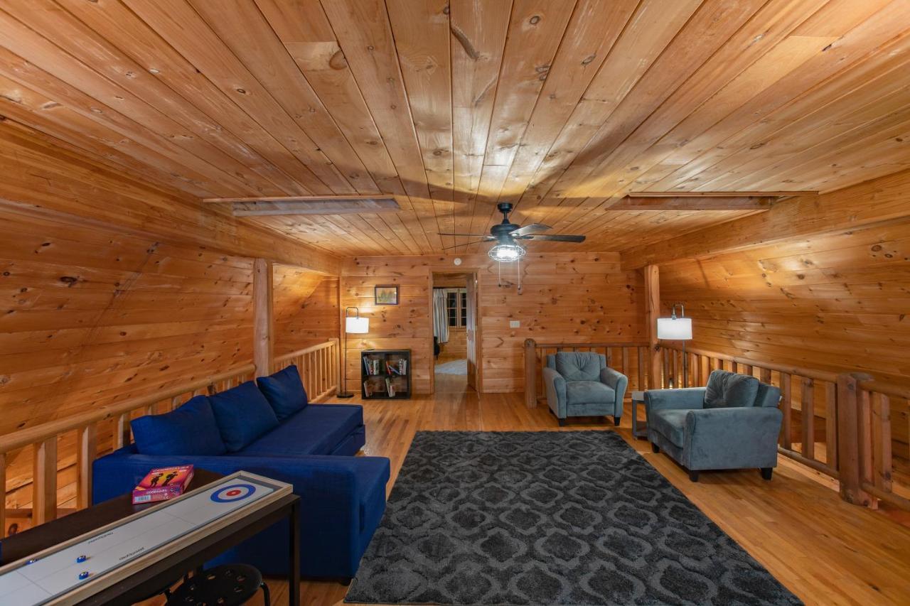 Treetops Cabin Easy To Asheville With Fast Wifi And Great View Swiss Εξωτερικό φωτογραφία